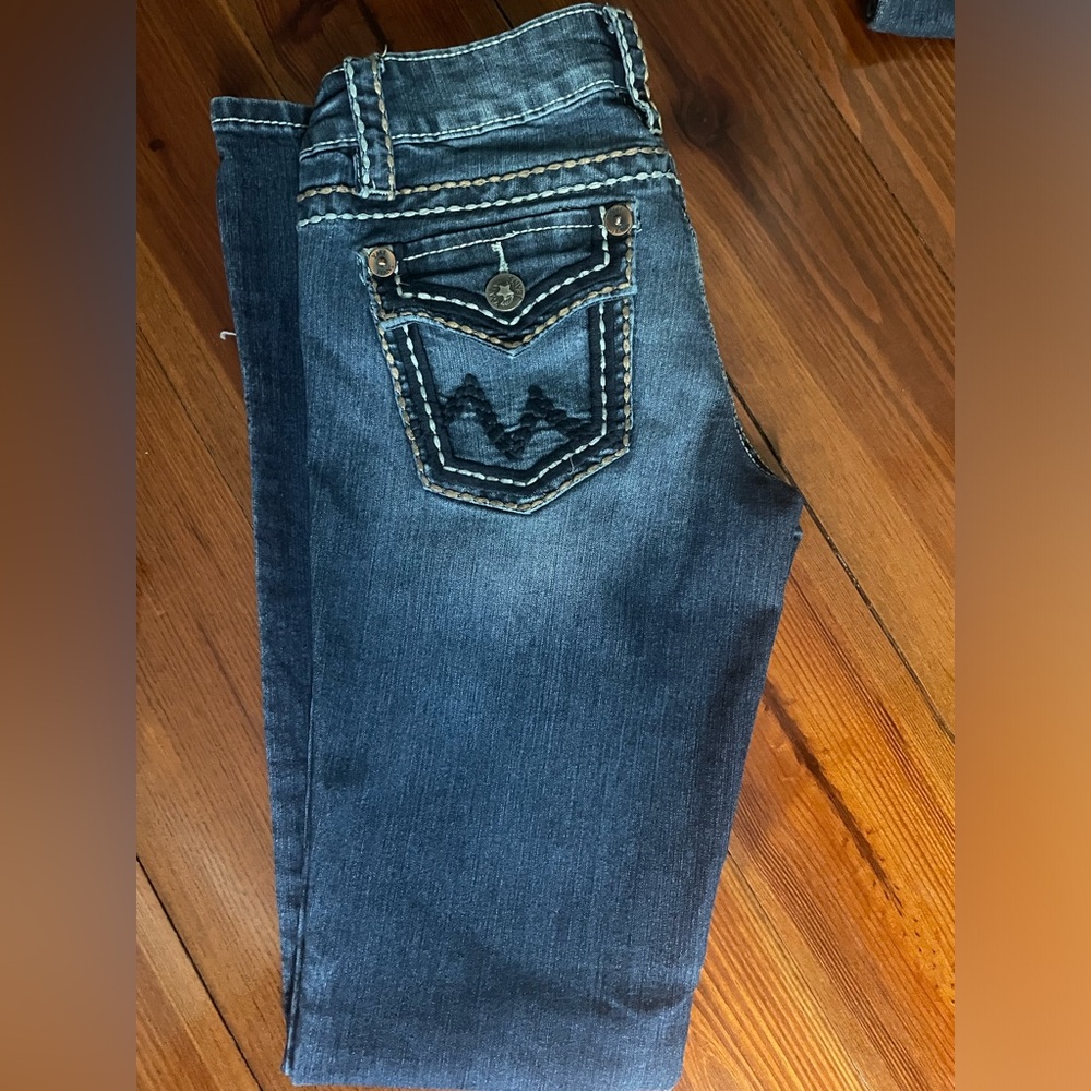 YMI jeans Size 5/ 32 inseam.